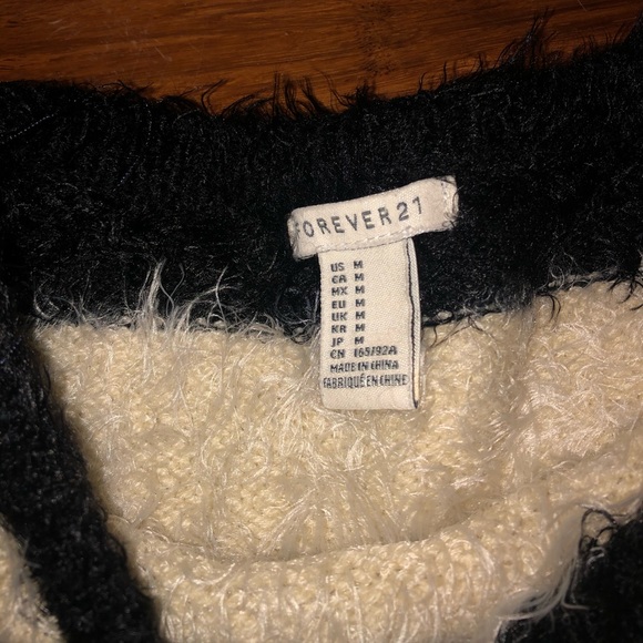 Sweater - Picture 2 of 3